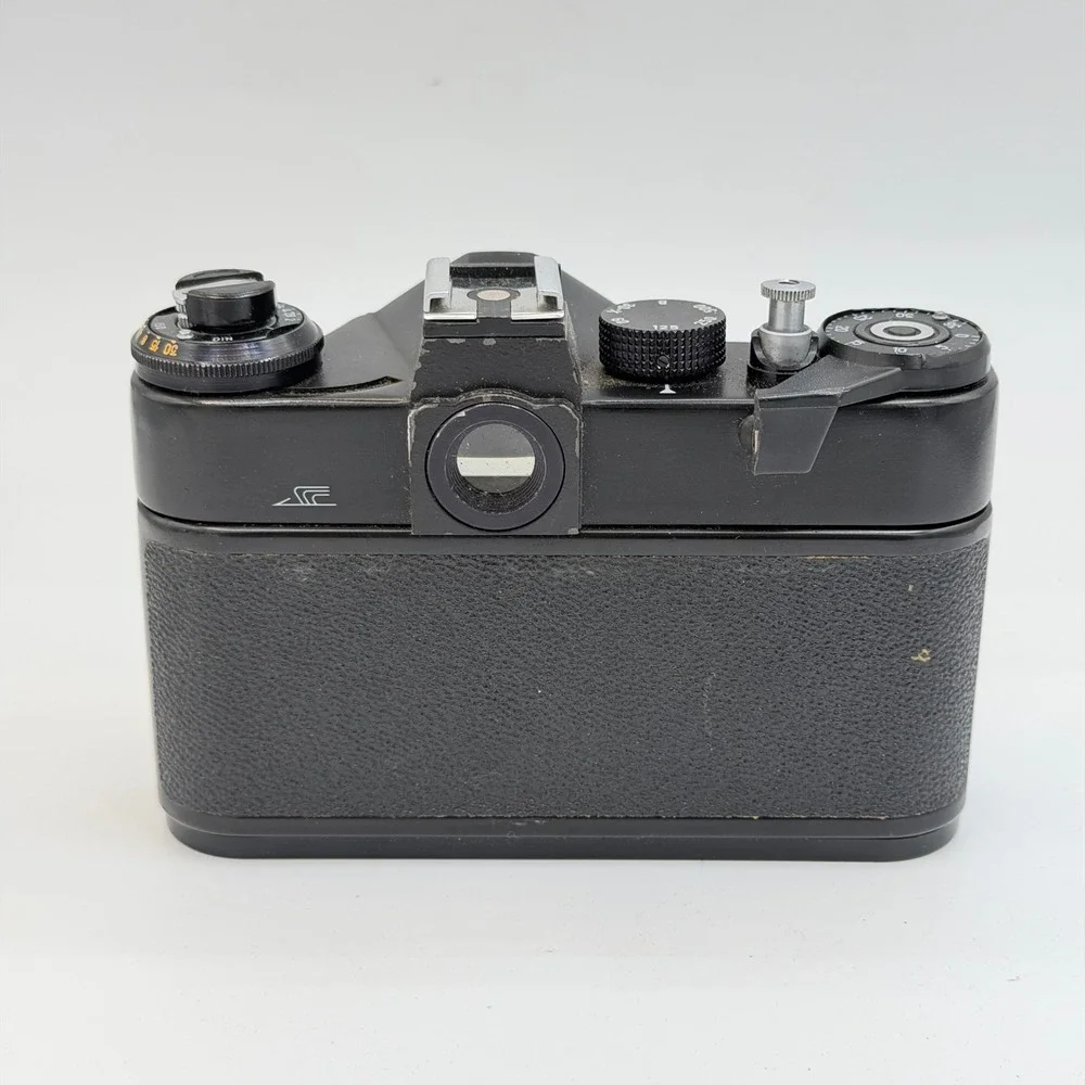 Zenit ET 35mm SLR Film Camera Body Black Soviet USSR M42 Mount Vintage